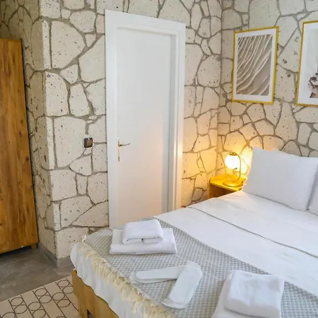 Limoni Alacati Hotel